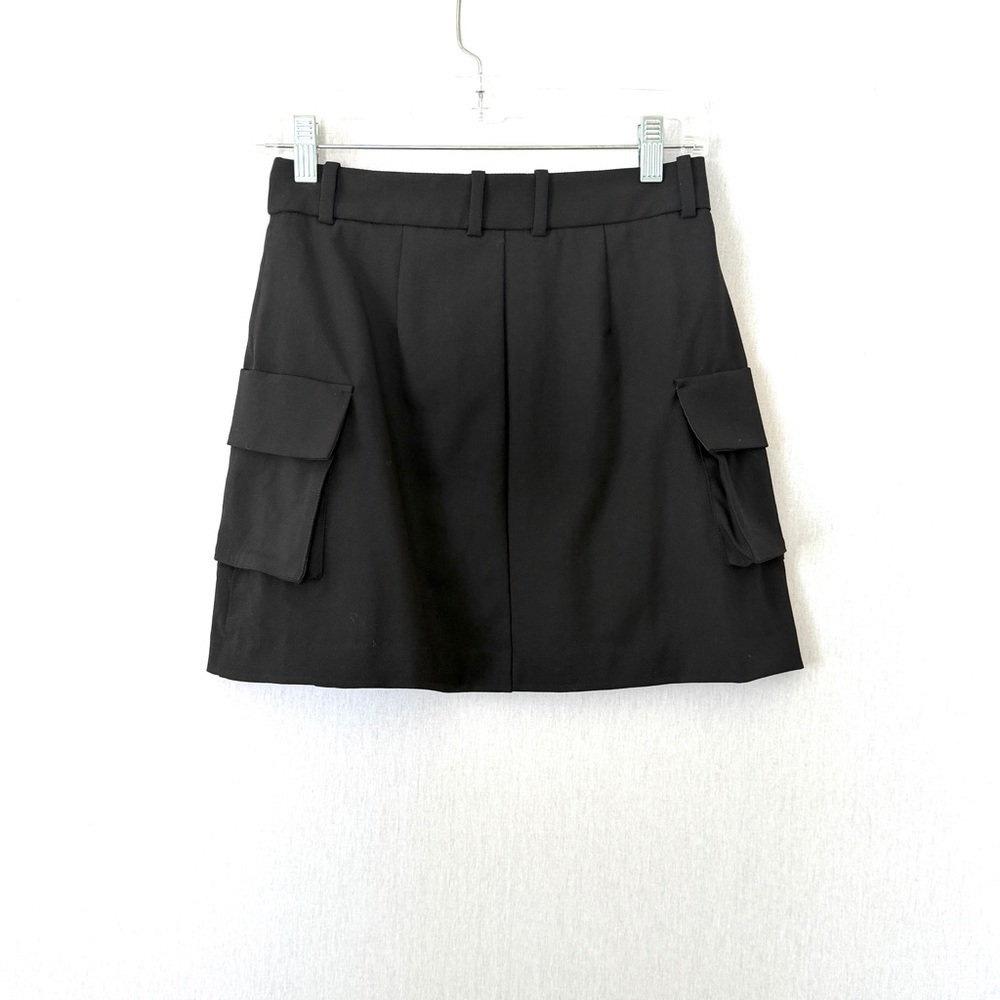 Aritzia Babaton Cameo Cargo Skirt in Black Size 4 - Picture 6 of 15